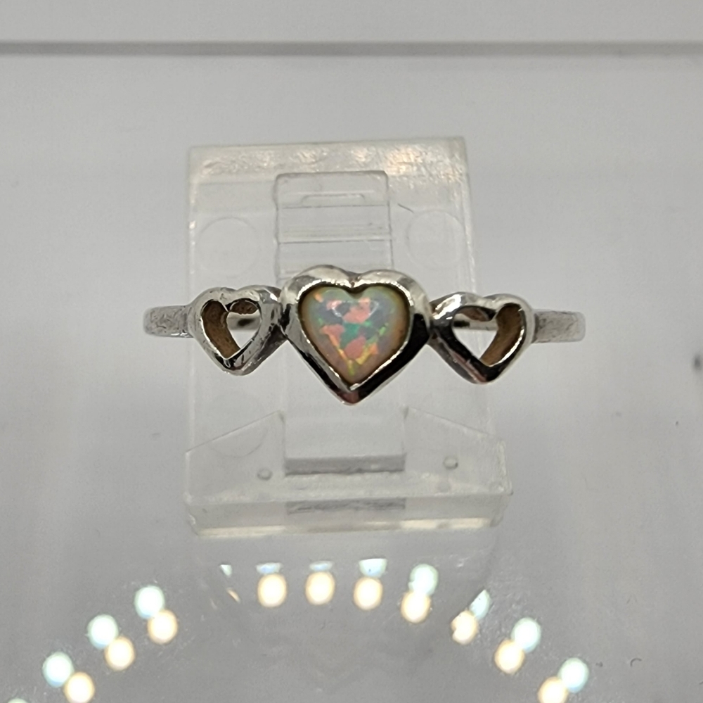 Sterling Silver Heart Shape Simulated Opal Ring Size 6 Valentines Day Gi…